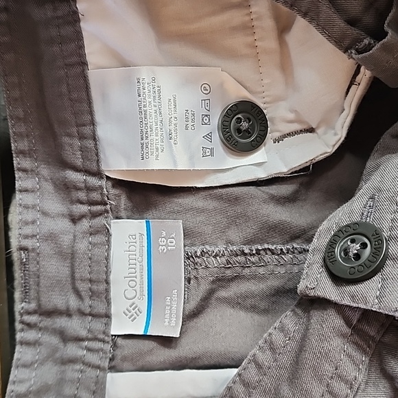 Columbia Men's Shorts - Picture 2 of 3